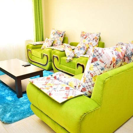 Great House Bnb Near Jkia Nairobi Buitenkant foto