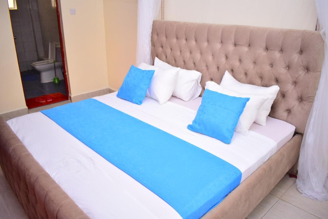 Great House Bnb Near Jkia Nairobi Buitenkant foto
