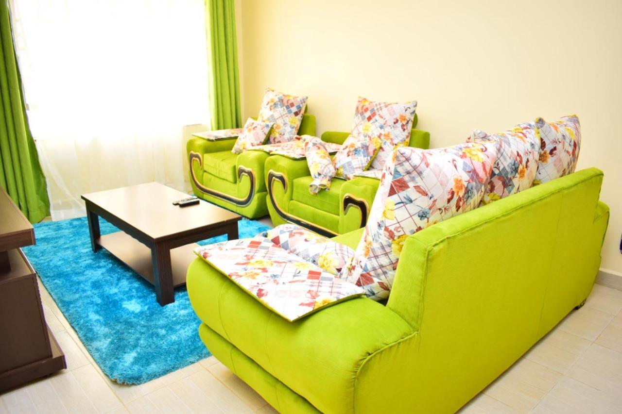 Great House Bnb Near Jkia Nairobi Buitenkant foto