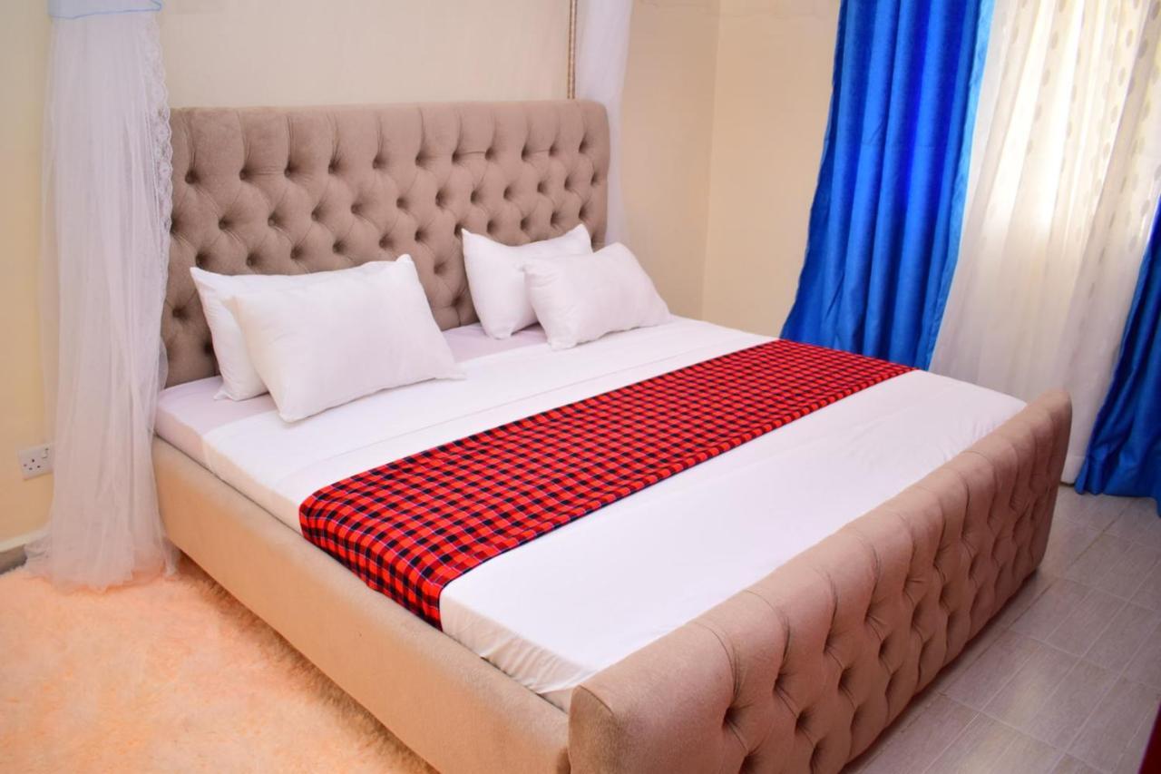 Great House Bnb Near Jkia Nairobi Buitenkant foto