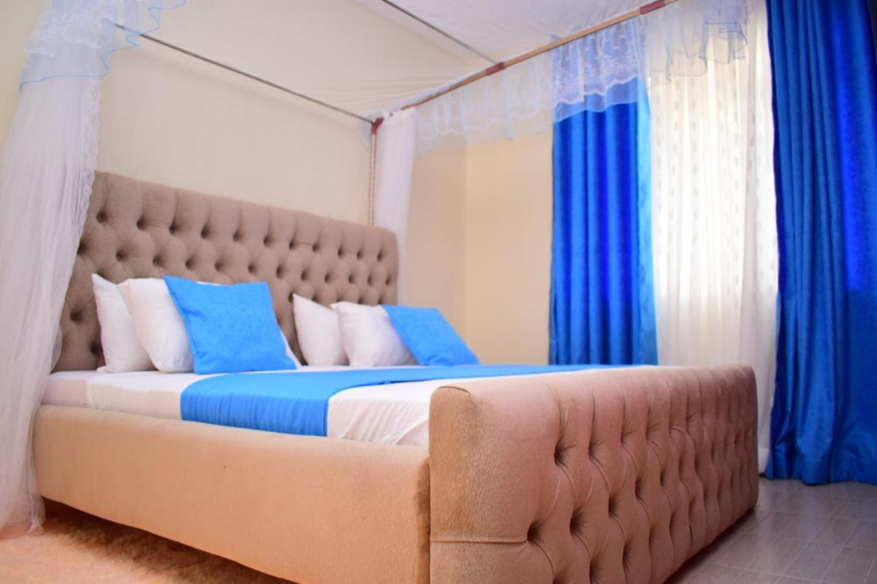 Great House Bnb Near Jkia Nairobi Buitenkant foto