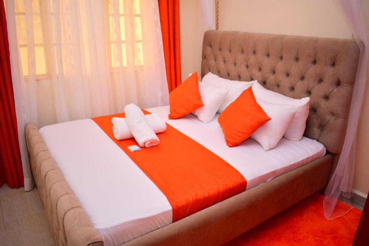 Great House Bnb Near Jkia Nairobi Buitenkant foto
